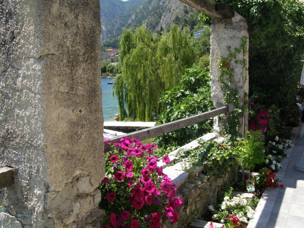 Villa Romantica Hotel Limone sul Garda Exterior photo