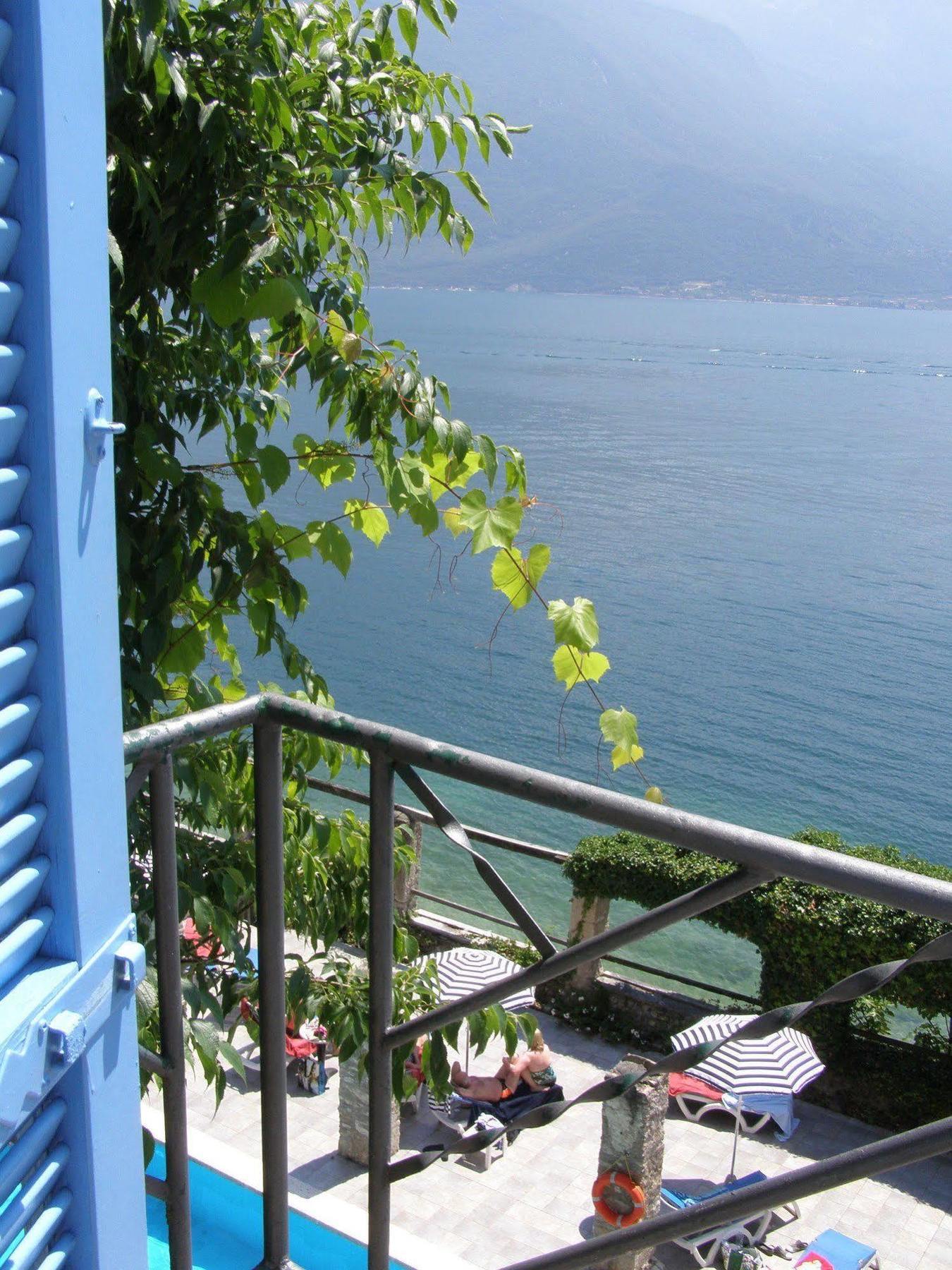 Villa Romantica Hotel Limone sul Garda Exterior photo